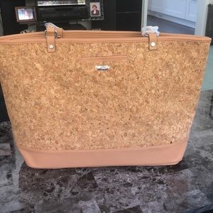 Thirty-one Style Setter in tan metallic cork